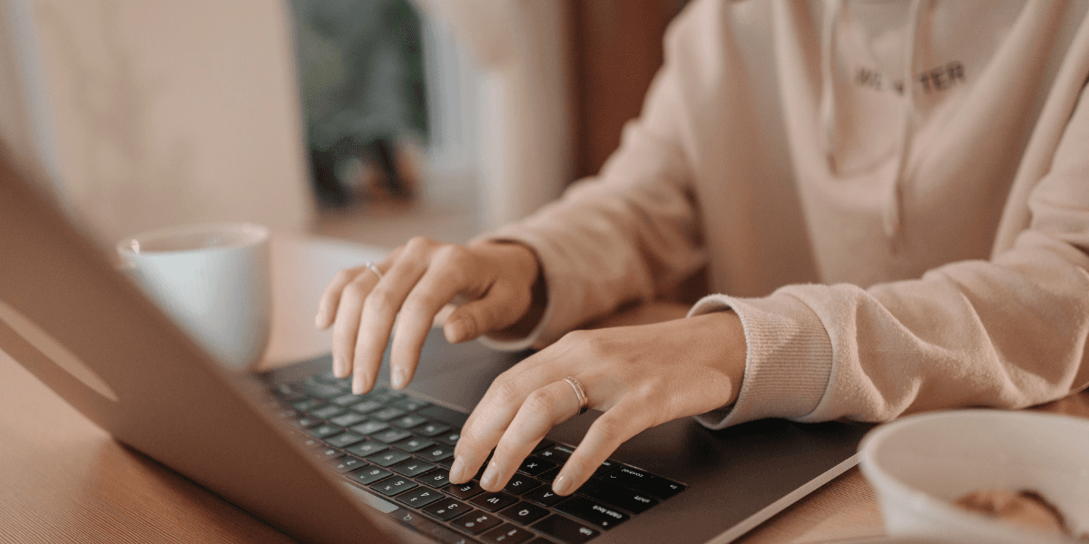 How to Write Prompts for the Best AI Responses