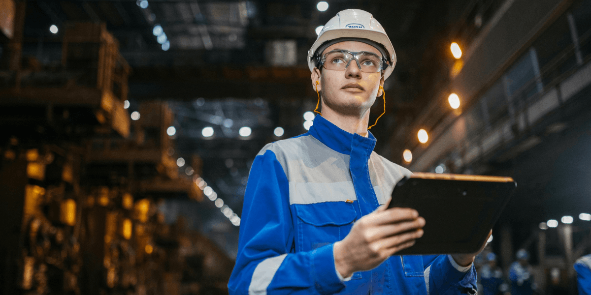 Why Field Service Engineers Avoid Paperwork (And What Actually Works)